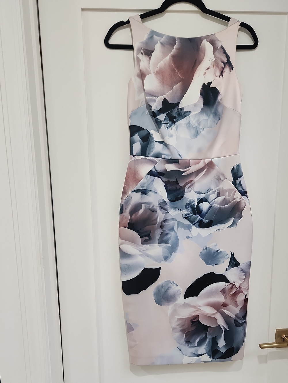 Sleeveless Floral Midi Sheath Dress in Blush and Slate